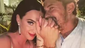 Orlando Bloom shares romantic pic with Katy Perry amid calling their relationship 'challenging'; fans call them 'cute'