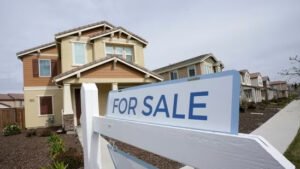 Canada extends ban on home purchases by foreigners to 2026