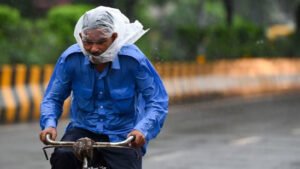 IMD issues red alert for Uttarakhand; Delhi to experience cloudy skies this week